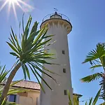 Lovely Flat With Shared Pool - Beahost Διαμέρισμα *