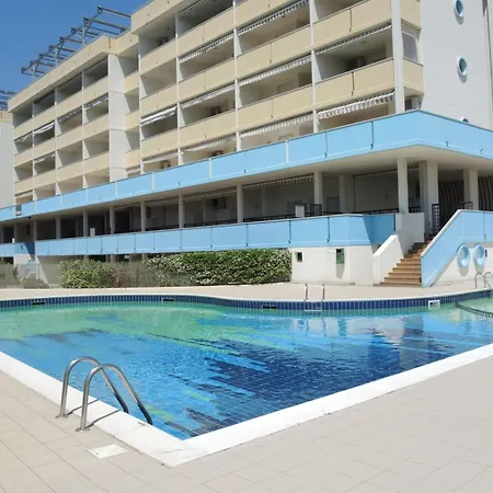 Lovely Flat With Shared Pool - Beahost *