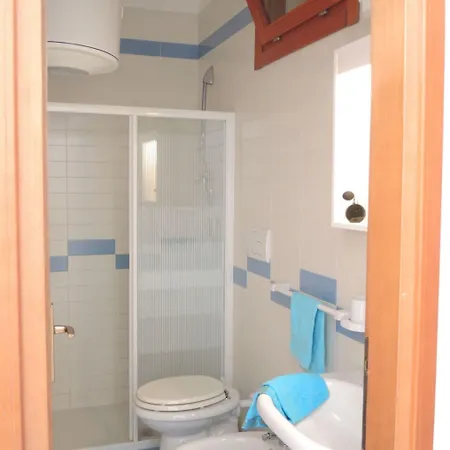 Apartment Lovely Flat With Shared Pool - Beahost *
