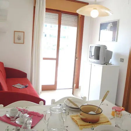 Lovely Flat With Shared Pool - Beahost *