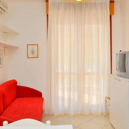 Lovely Flat With Shared Pool - Beahost Apartment Bibione
