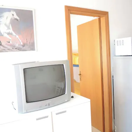 Lovely Flat With Shared Pool - Beahost Apartment *
